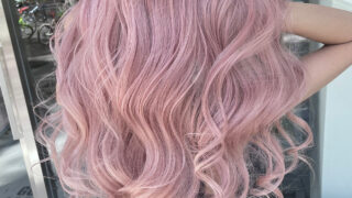 季節に合わせたトレンドカラー